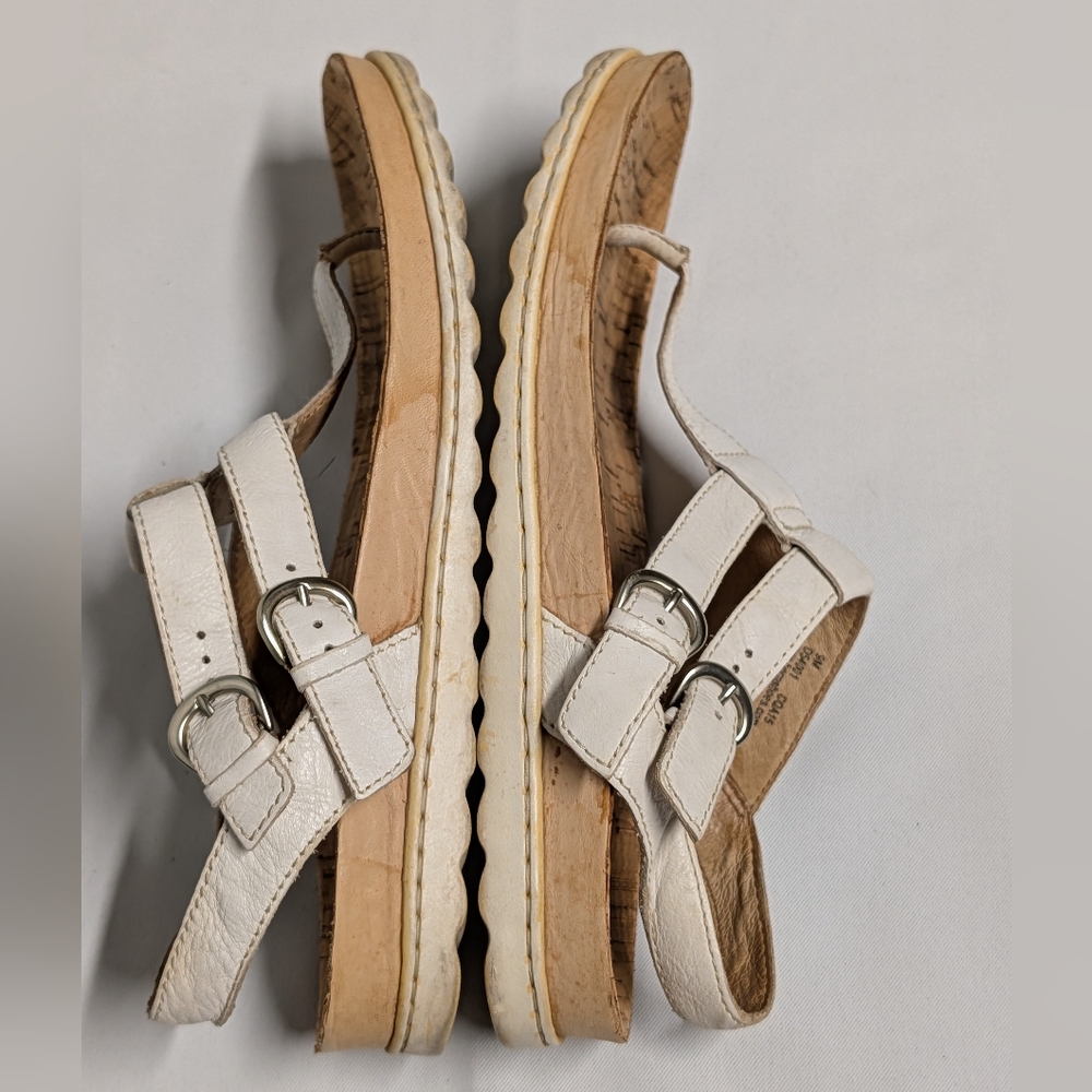 Born White Leather+ Cork Thong Sandals Size 9 - Picture 9 of 13